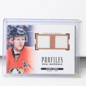 Corey Perry Upper Deck Portfolio Game-Used Jersey Hockey Card 2015/16 Ducks
